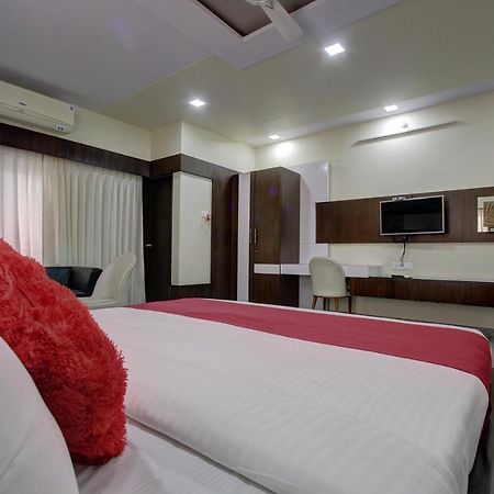 Hotel Le Grande Bijāpur Exterior foto